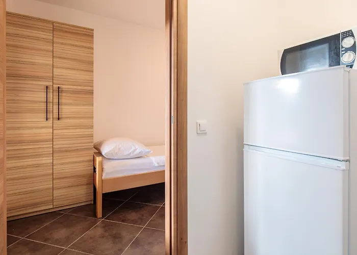 Apartment Tm *
