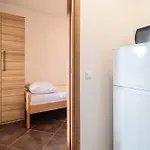 شقة Tm *