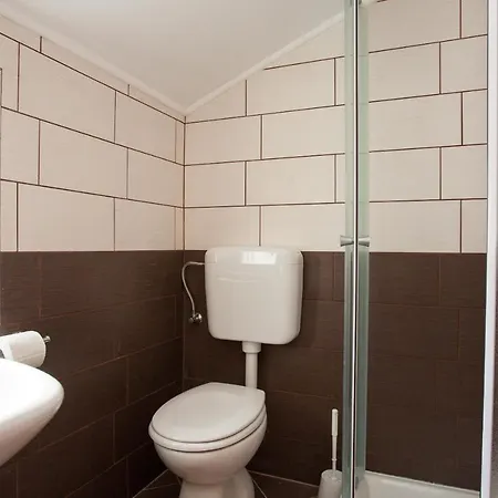 Apartment Tm *