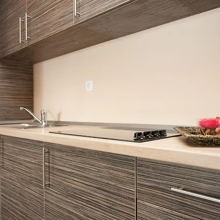 Tm Apartment *