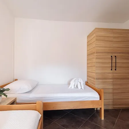 Tm Apartment *