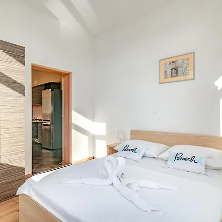 Apartamento Tm With Pool Krk Town